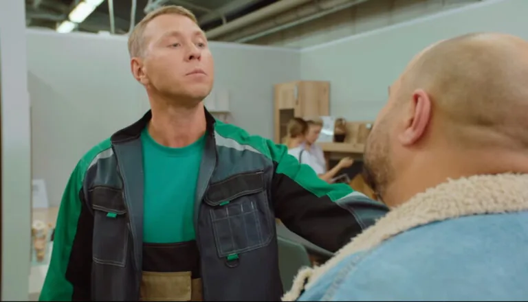 Момент из 3 серии 1 сезона