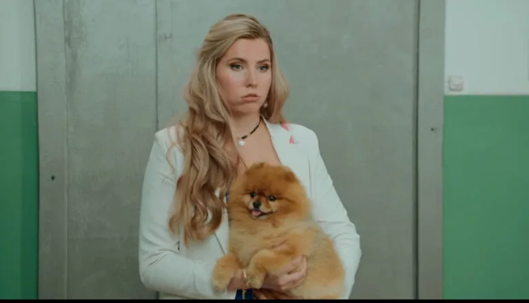 Момент из 6 серии 1 сезона