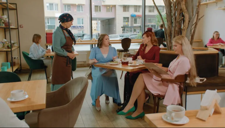 Момент из 11 серии 3 сезона