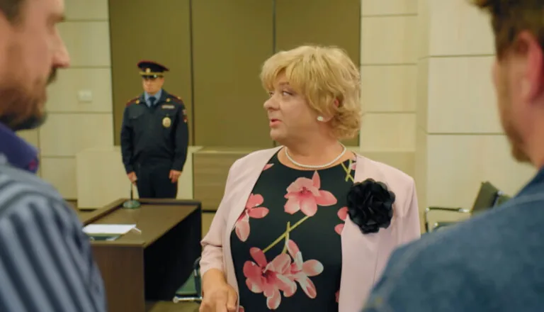 Момент из 12 серии 3 сезона